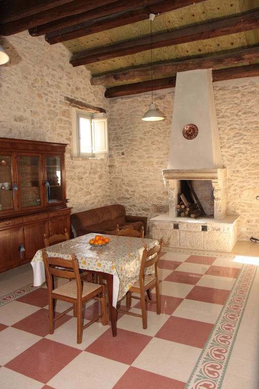 Villa Poesia D'Abruzzo Caramanico Terme Habitación foto